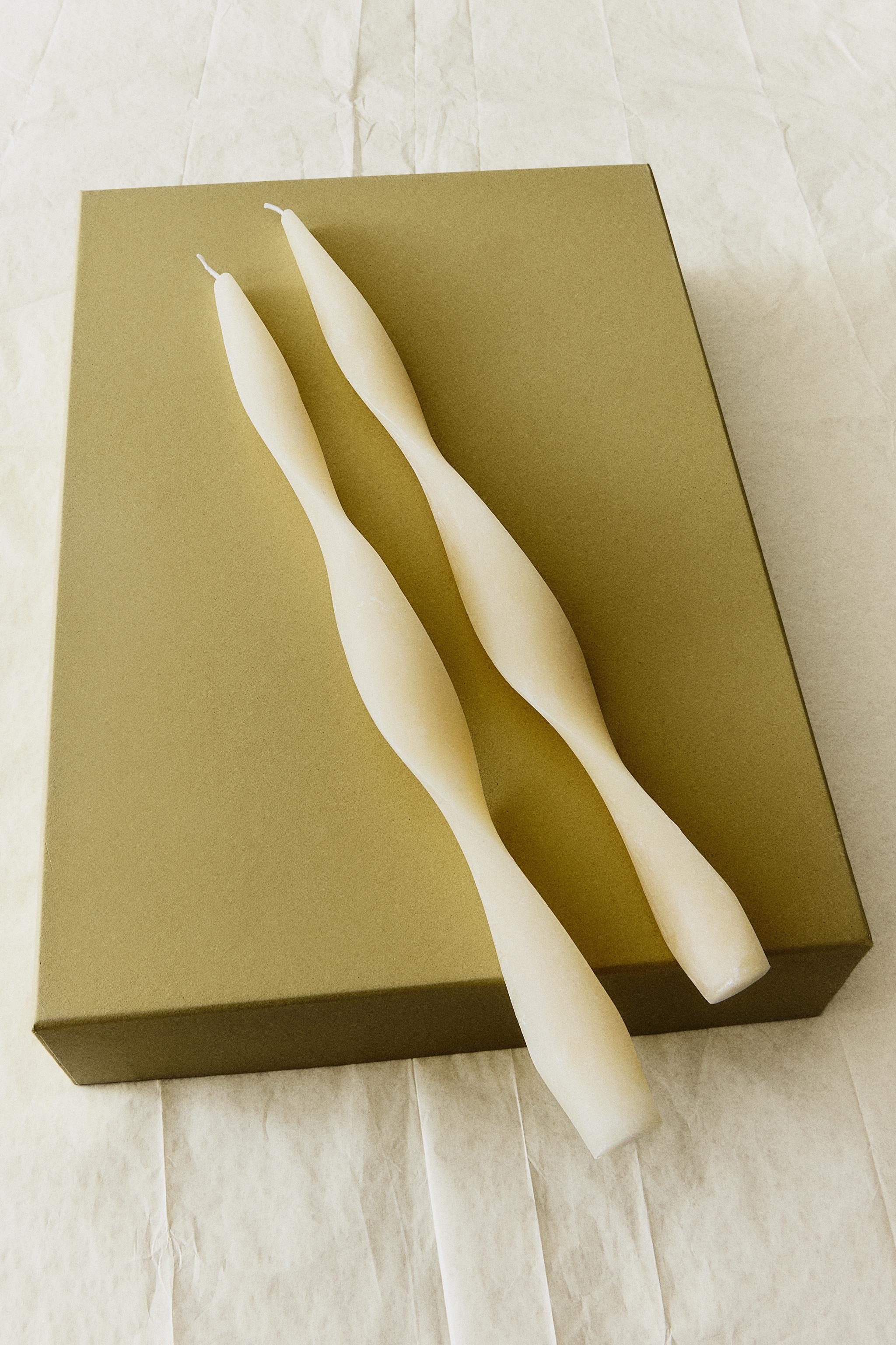 TWISTED DECORATIVE CANDLE PACK (PACK OF 2)